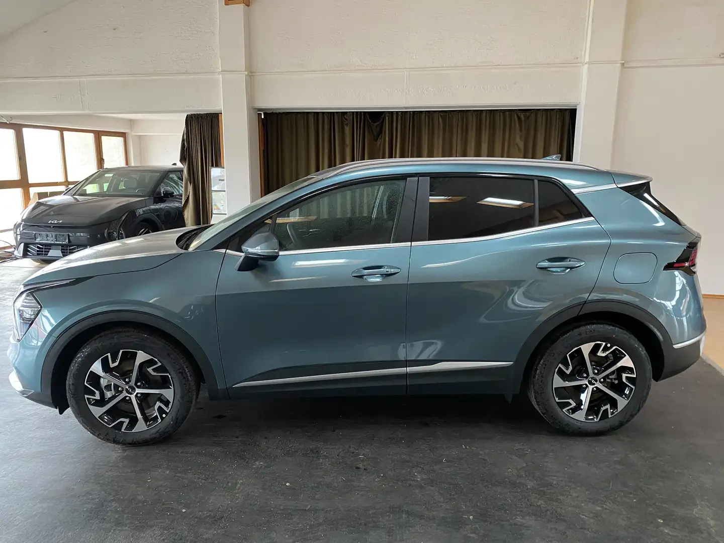 Kia Sportage Ultimate Edition Gris - 2