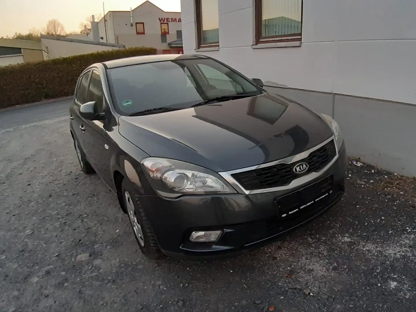 Kia Ceed / cee'd LX - 2