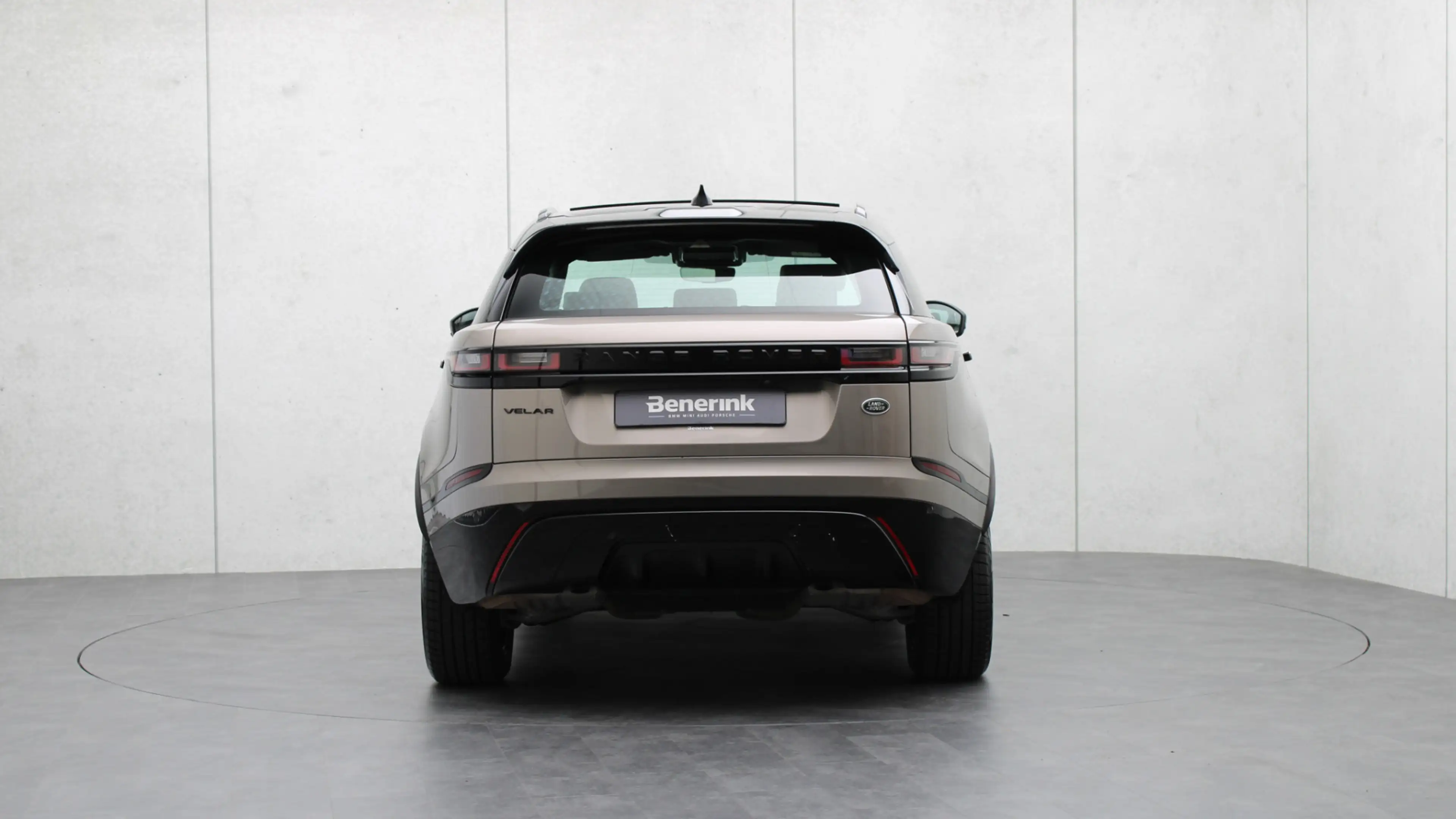 Land Rover Range Rover Velar 2.0 P400e R-Dynamic SE | Stoelventilatie | Meridia — photo 30