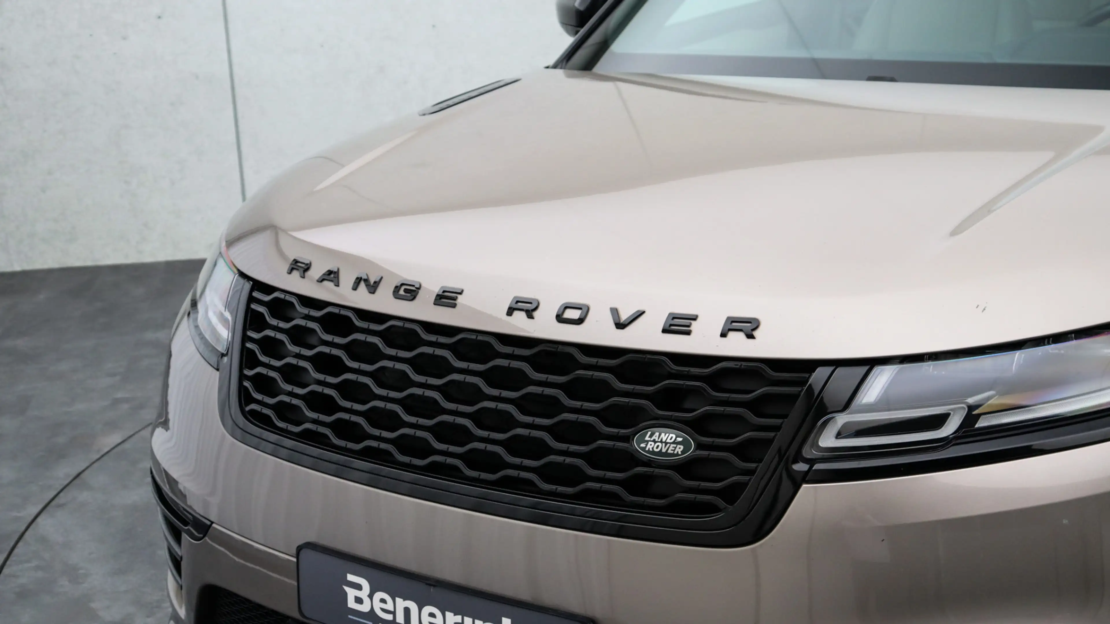 Land Rover Range Rover Velar 2.0 P400e R-Dynamic SE | Stoelventilatie | Meridia — photo 18