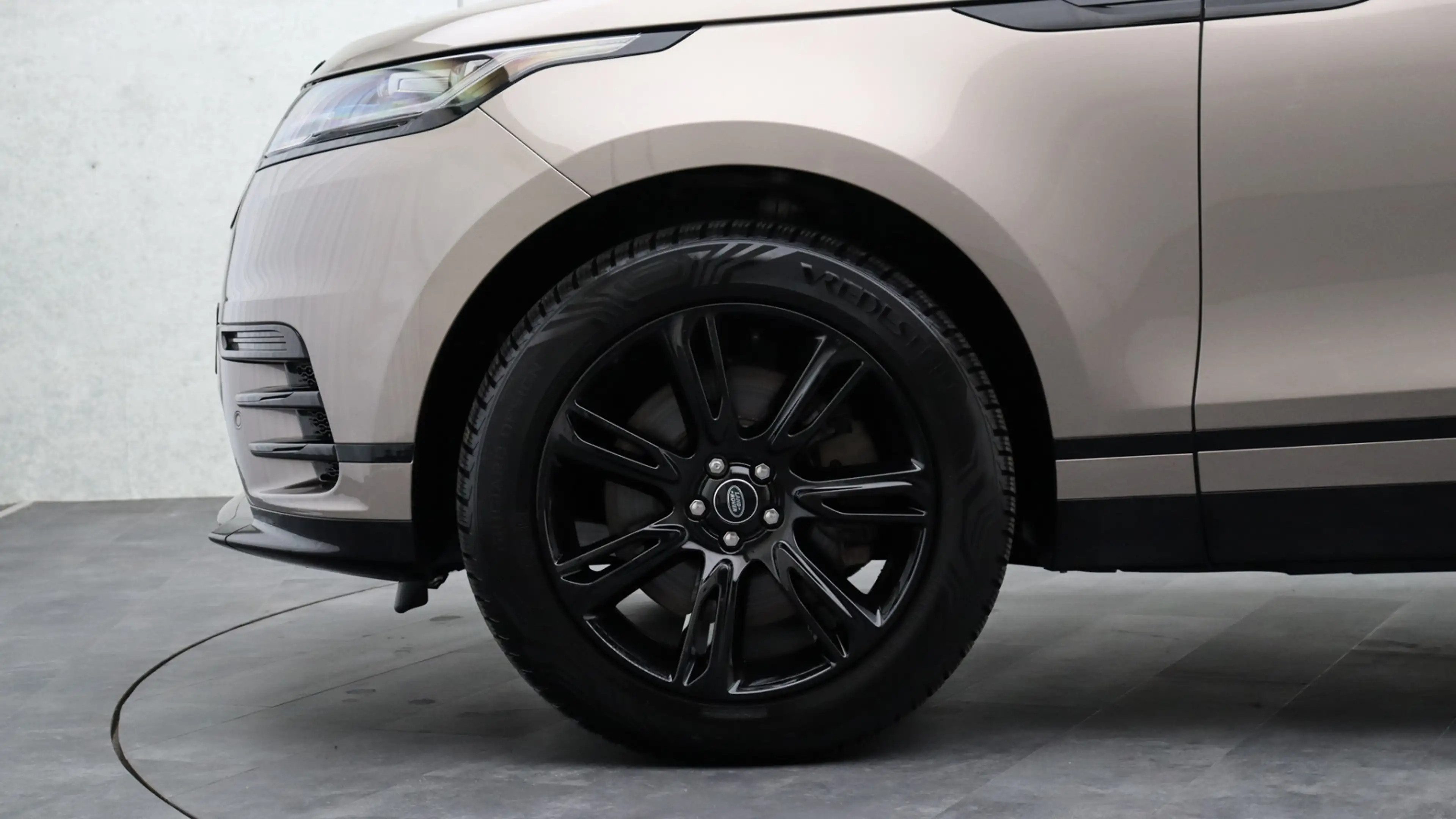 Land Rover Range Rover Velar 2.0 P400e R-Dynamic SE | Stoelventilatie | Meridia — photo 6