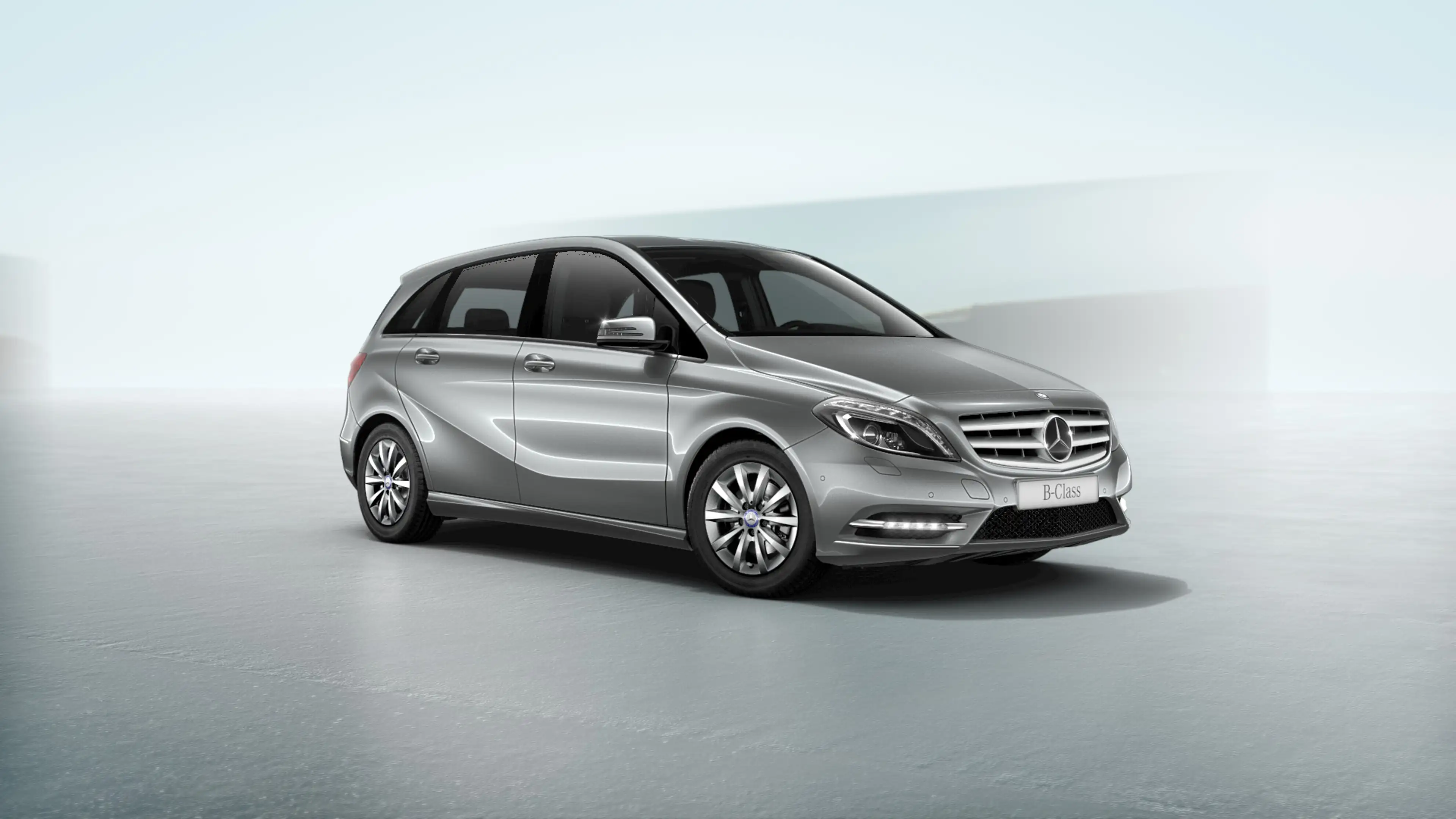Mercedes-Benz B 220 CDI+1.HAND+LEDER+BI-XENON+R-KAME+DISTRONIC — photo 6