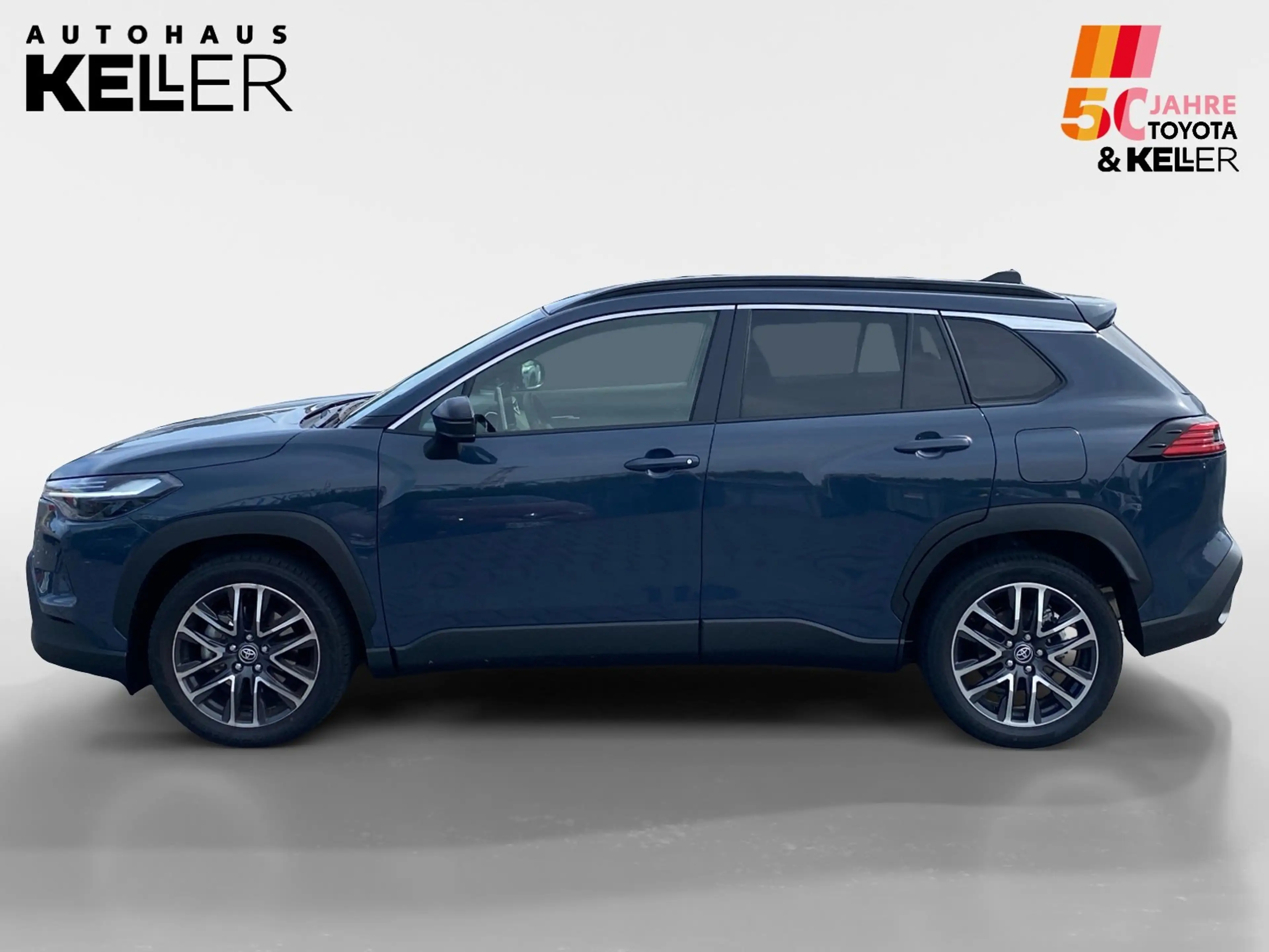 Toyota Corolla Cross SUV Teamplayer 2.0 l Hybrid Automa — photo 2