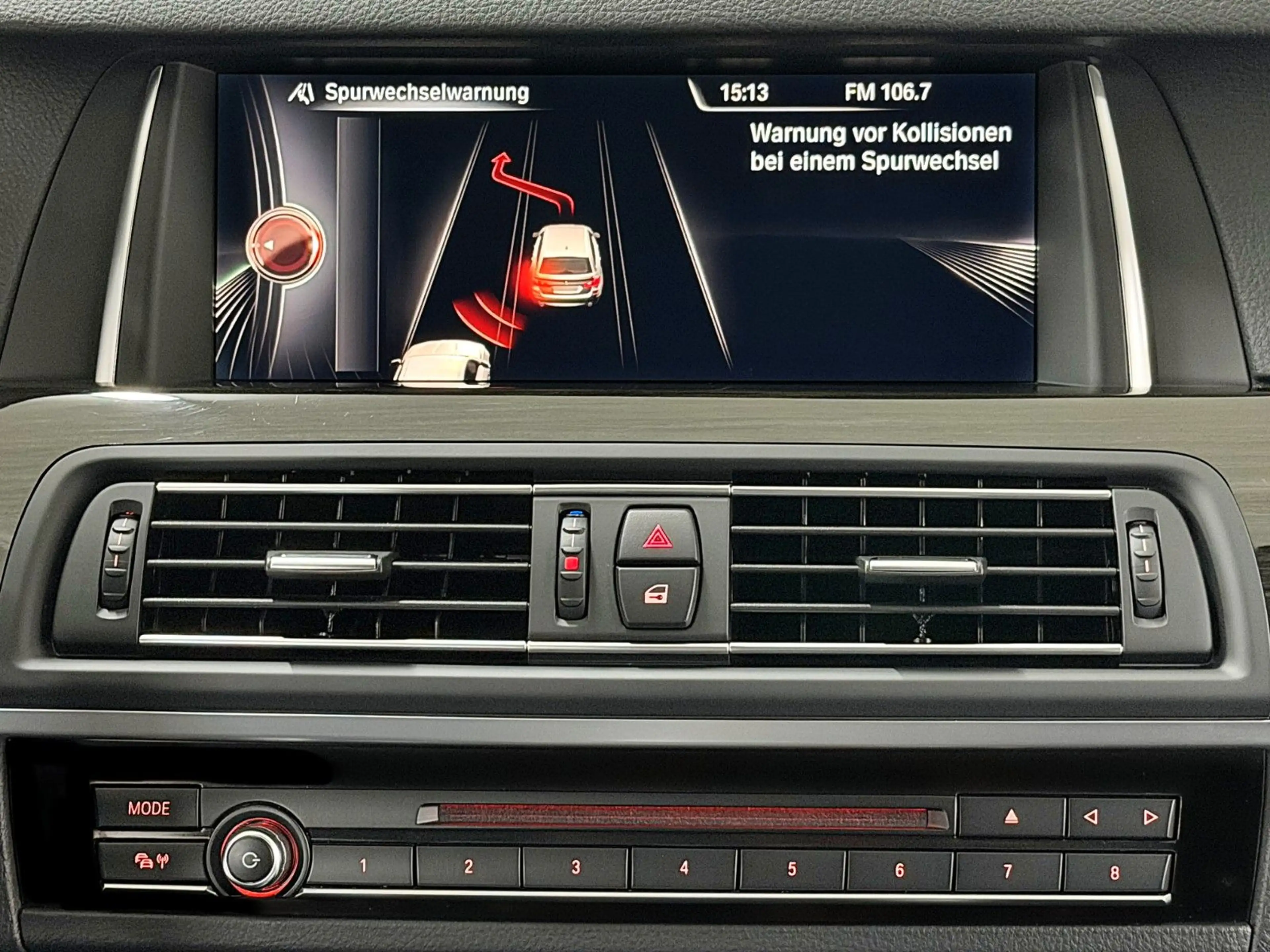 BMW 530 D XDRIVE TOURING LUXURY-LINE *AUS 2 HAND* — photo 12