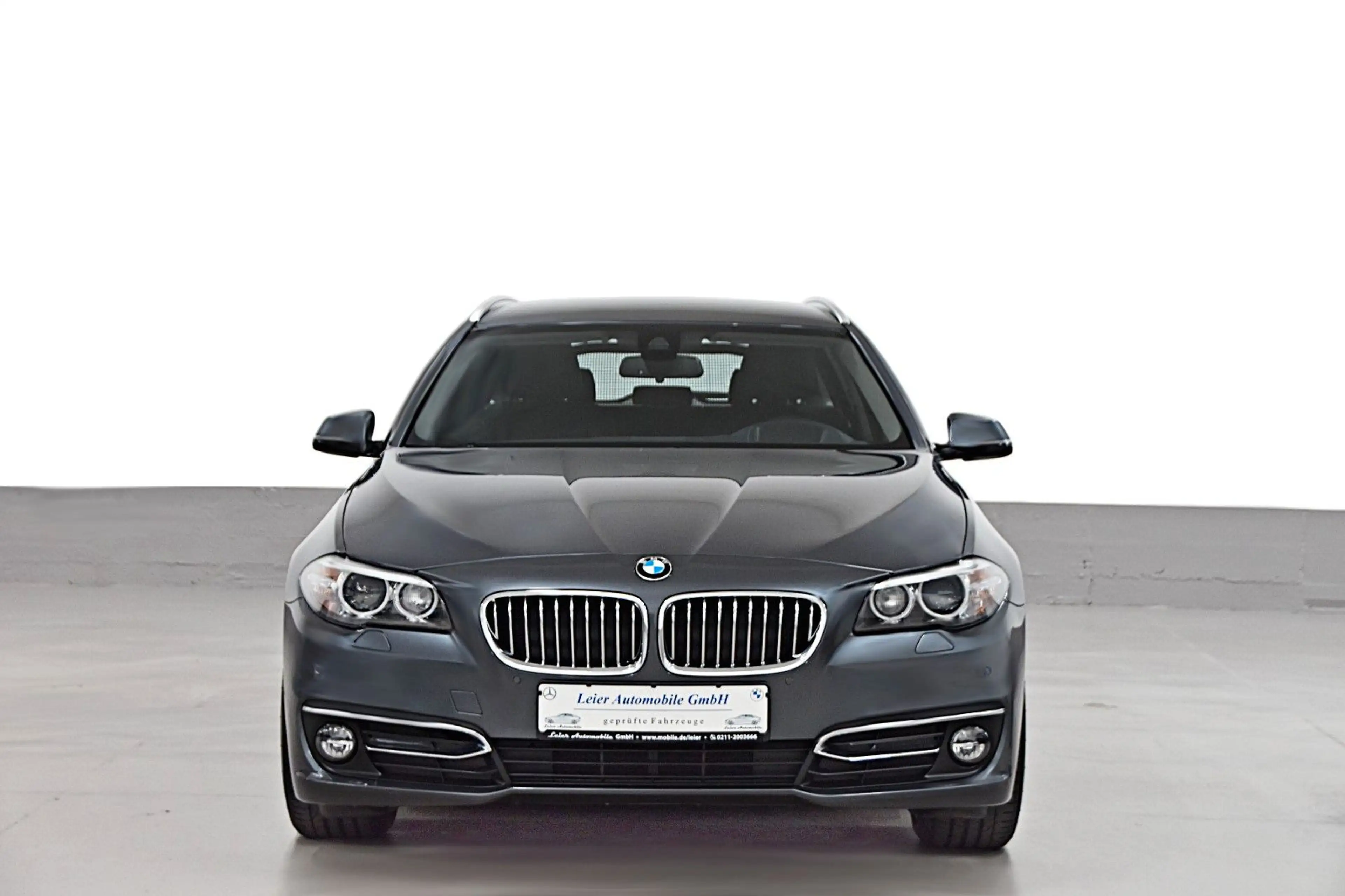 BMW 530 D XDRIVE TOURING LUXURY-LINE *AUS 2 HAND* — photo 6