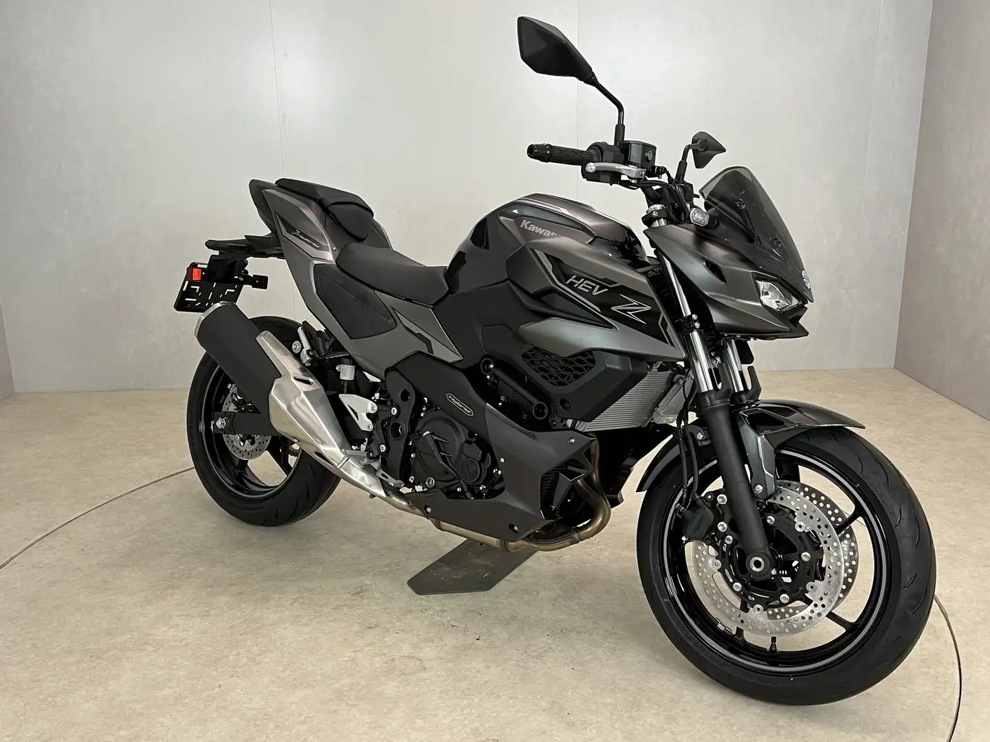 Kawasaki Z7 Hybrid Black - 2