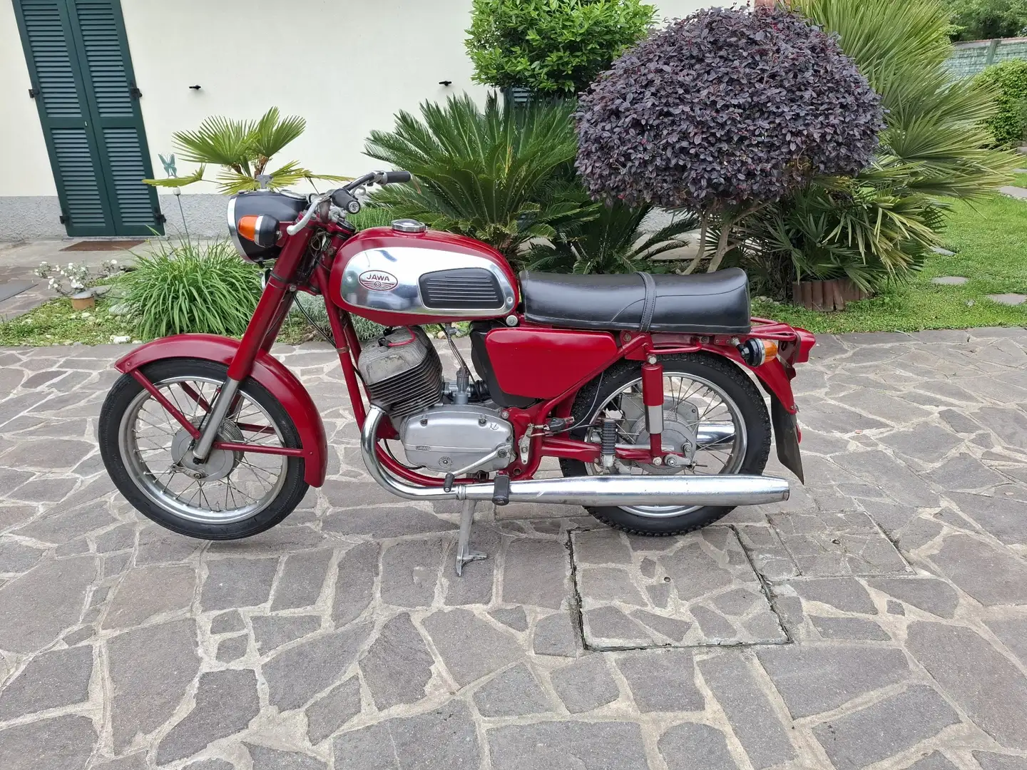 Jawa 634 Red - 1