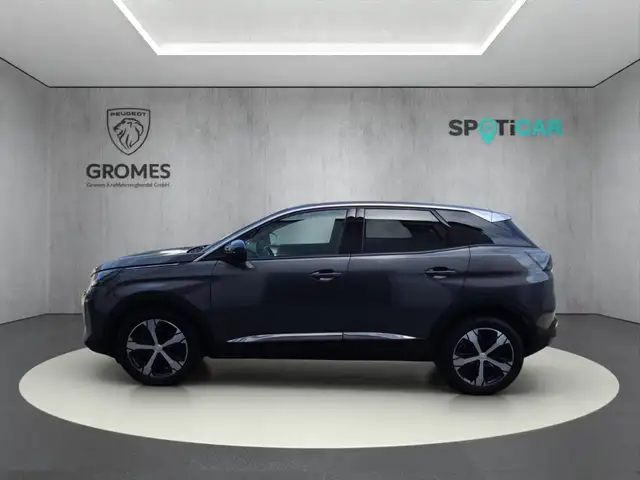 Peugeot 3008 view 6