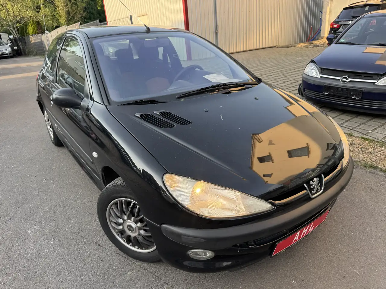 Peugeot 206