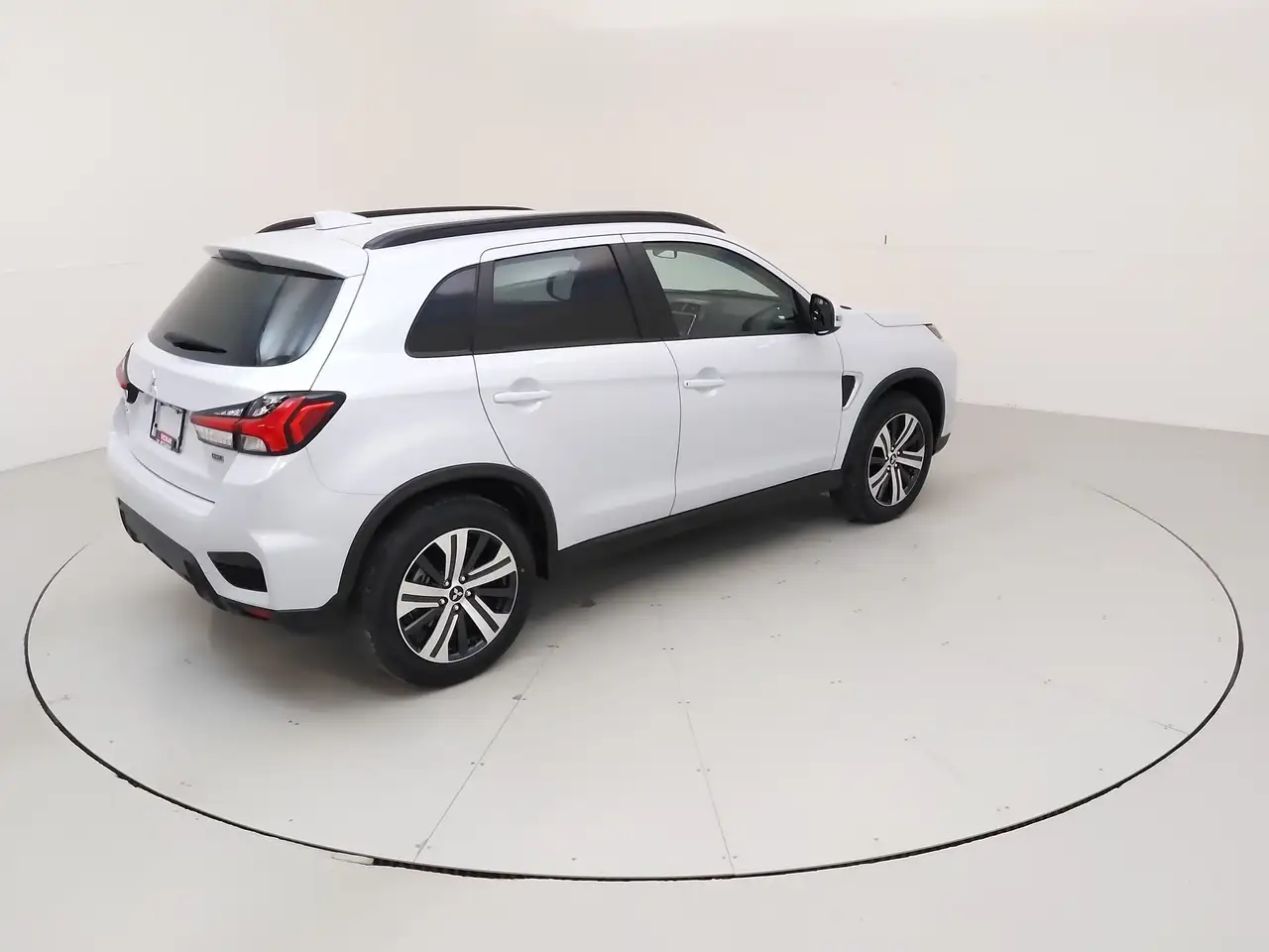 Mitsubishi RVR снимка Mitsubishi RVR