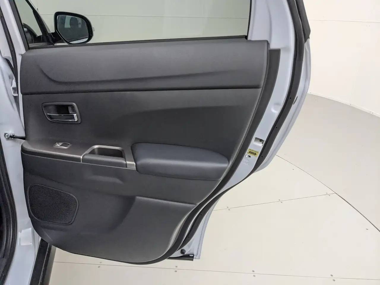 Mitsubishi RVR снимка Mitsubishi RVR