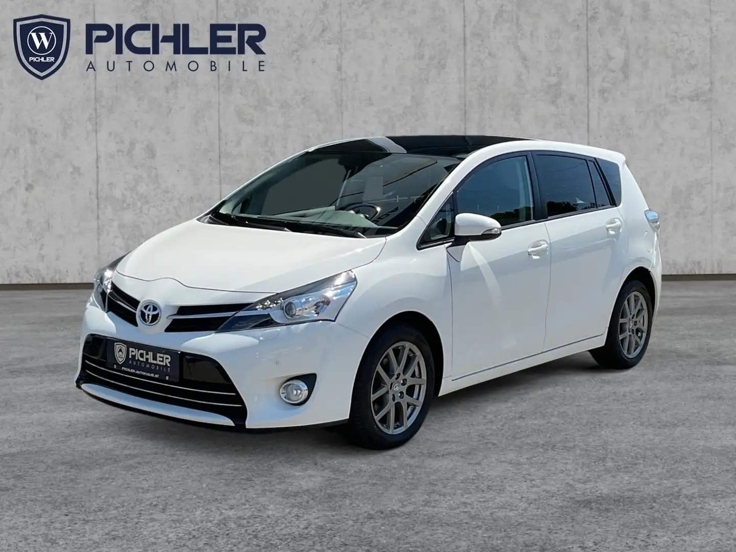 Toyota Verso 1,6 D-4D Active Weiß - 1