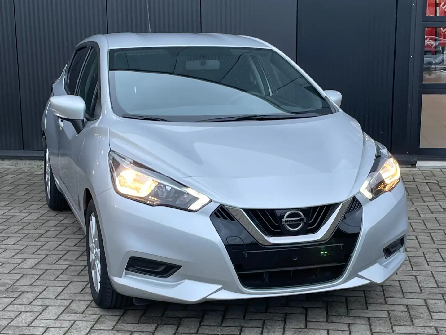 Nissan Micra Micra IG-T 100 Visia Plus Silber - 2