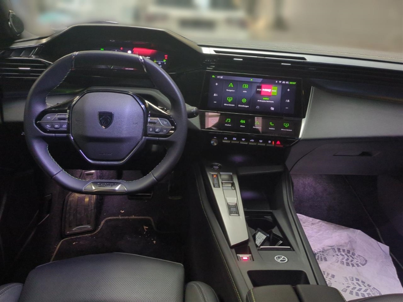 Peugeot 408 GT AT Shz Navi Kamera 360 PDC v+h Leder — photo 5