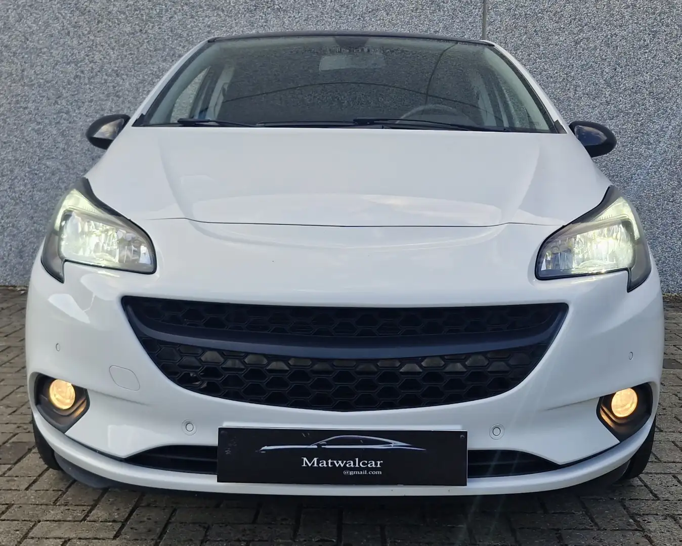Opel Corsa 1.4i Black Édition Sport 2016 136000km - 2
