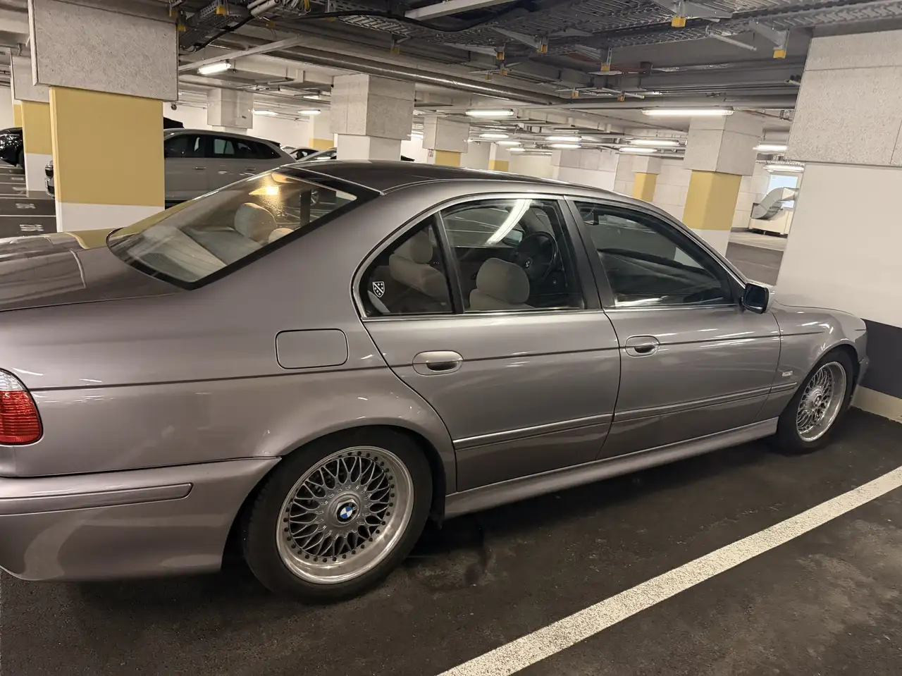 BMW 520i, foto 5
