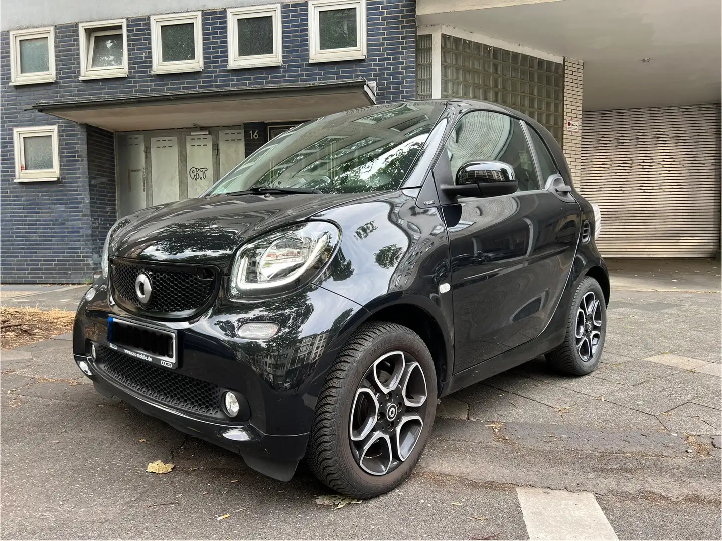 smart forTwo Prime Navi/Sitzheiz/Allwetter/Leder Schwarz - 1