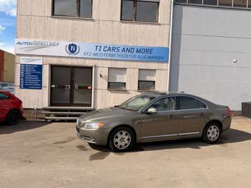 2.0T 1 Hand Scheckeft TÜV NEU Service NEU