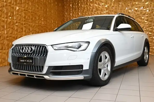 Audi A6 allroad 3.0TDI S-TR.BUSINESS PLUS 218CV NAVI GANCIO18"FULL