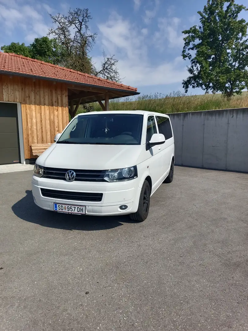 Volkswagen T5 Caravelle Comfortline 2,0 BMT TDI D-PF Weiß - 2