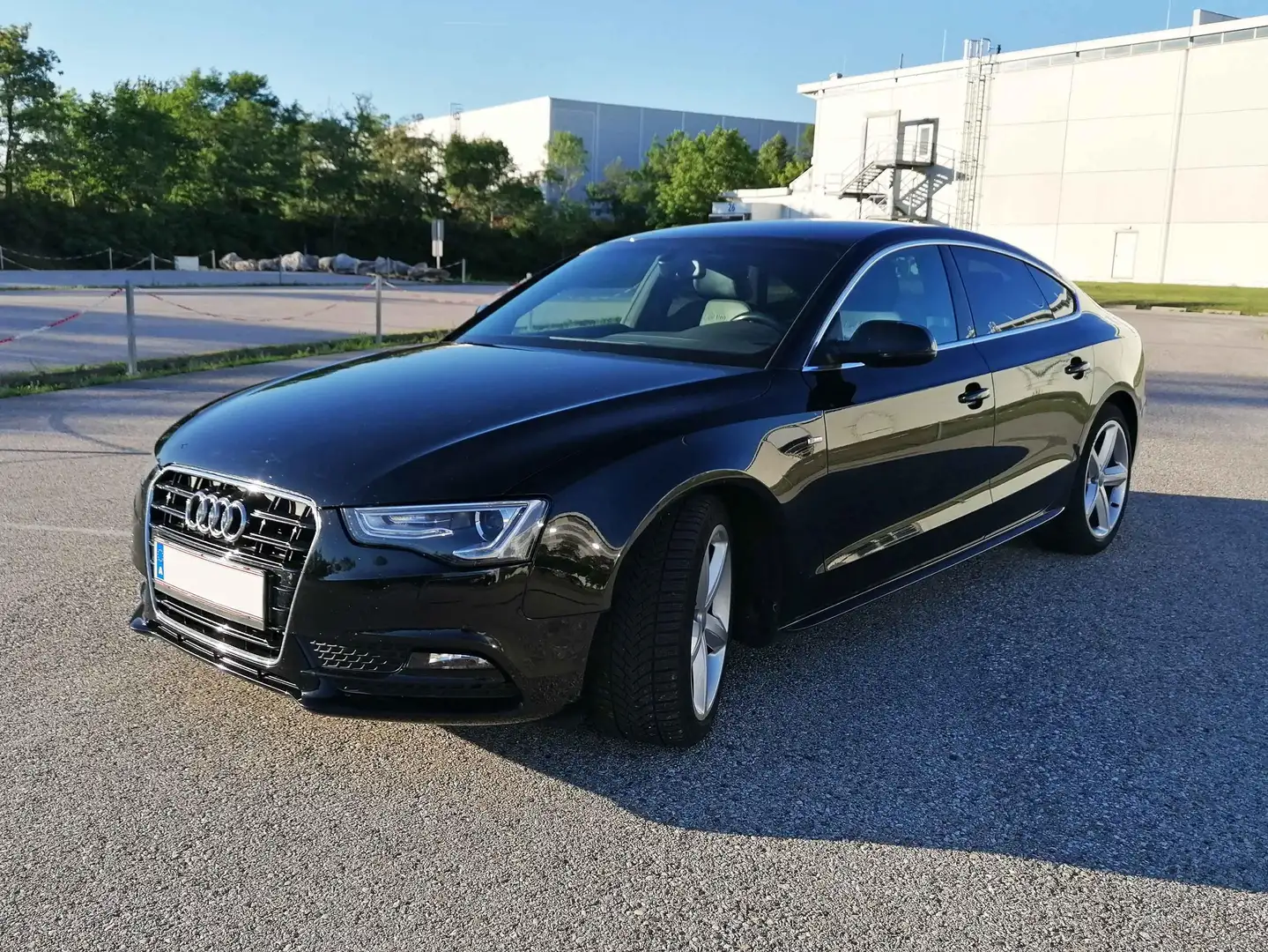 Audi A5 A5 SB 1,8 TFSI Schwarz - 1