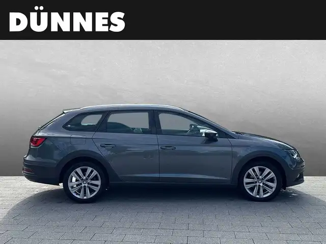 Seat Leon view 6