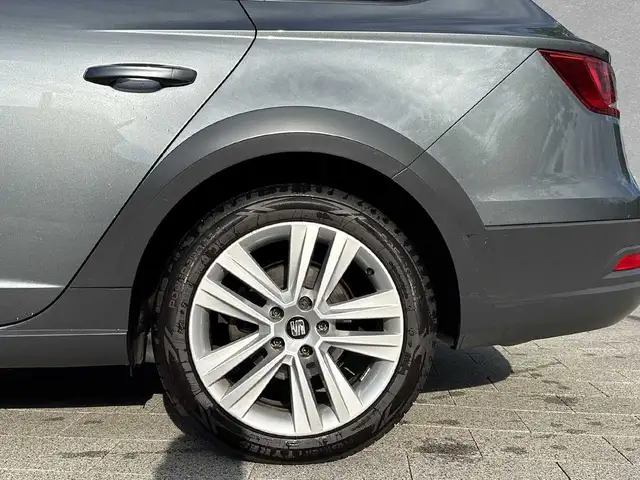 Seat Leon view 9