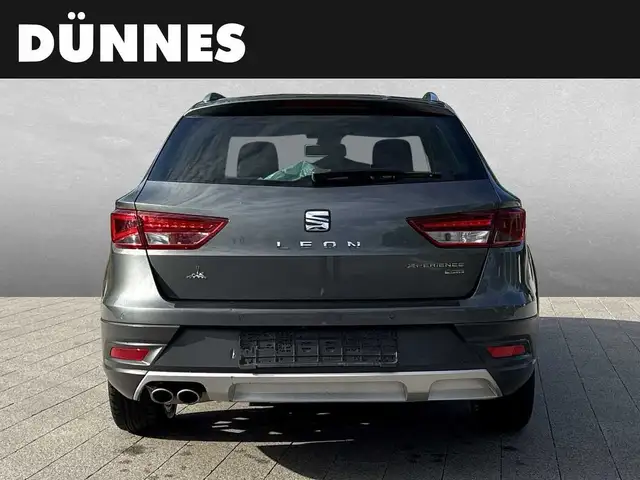 Seat Leon view 7