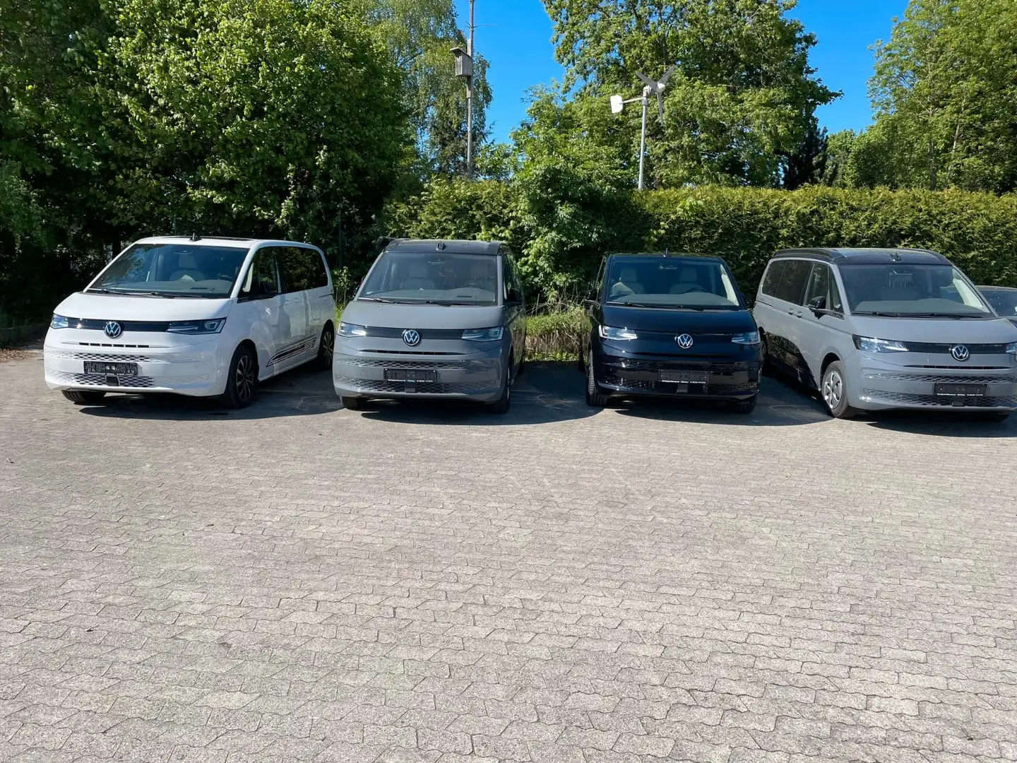 Volkswagen T7 Multivan 1,5 eHybrid 4Motion Komf Standklima Blanco - 2