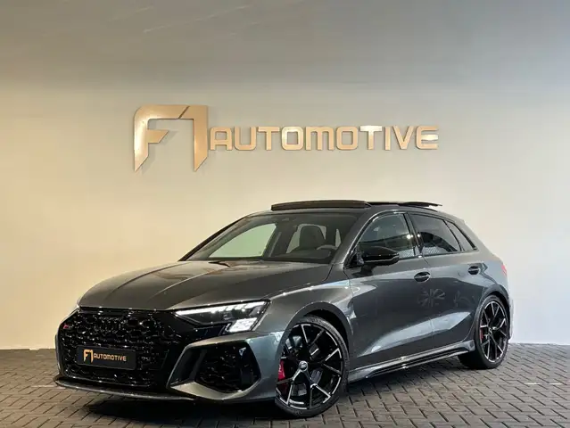 Audi RS3 Sportback 2.5 TFSI quattro Pano|HuD|B&O|Keyless|VO