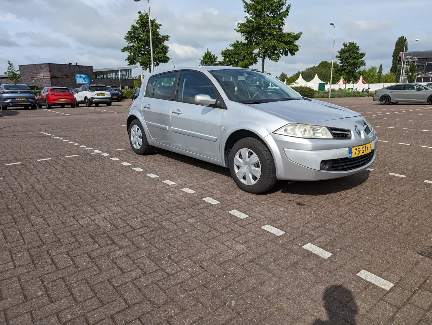 Renault Megane 1.6-16V Business L. Grijs - 1
