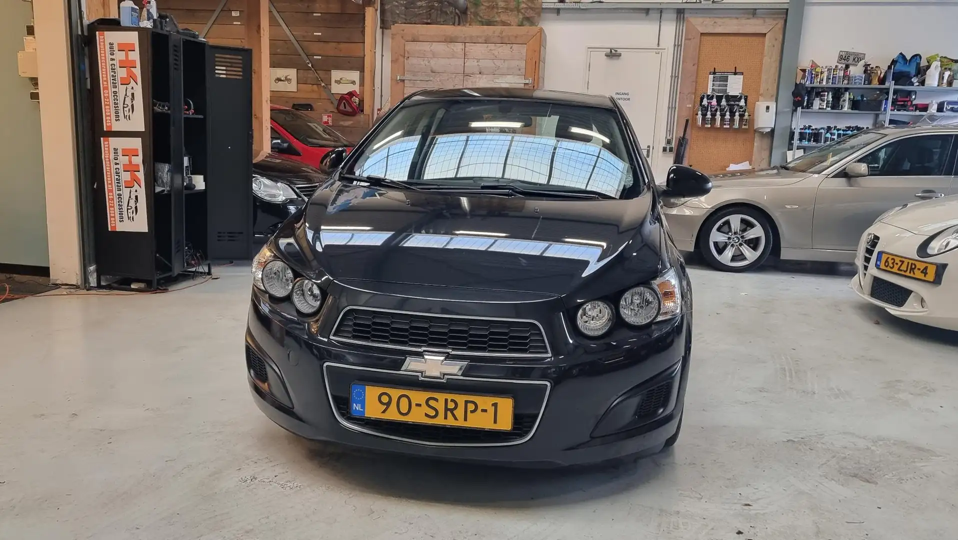 Chevrolet Aveo 1.2 LT Airco. 17" Sportvelgen, Cruisecontrole, PDC Noir - 2