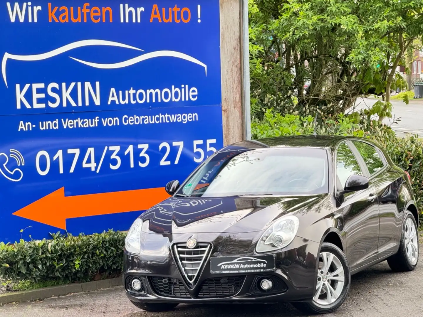 Alfa Romeo Giulietta Turismo*1.HAND*XENON*ALU*KLIMATR*TEMP* Schwarz - 1