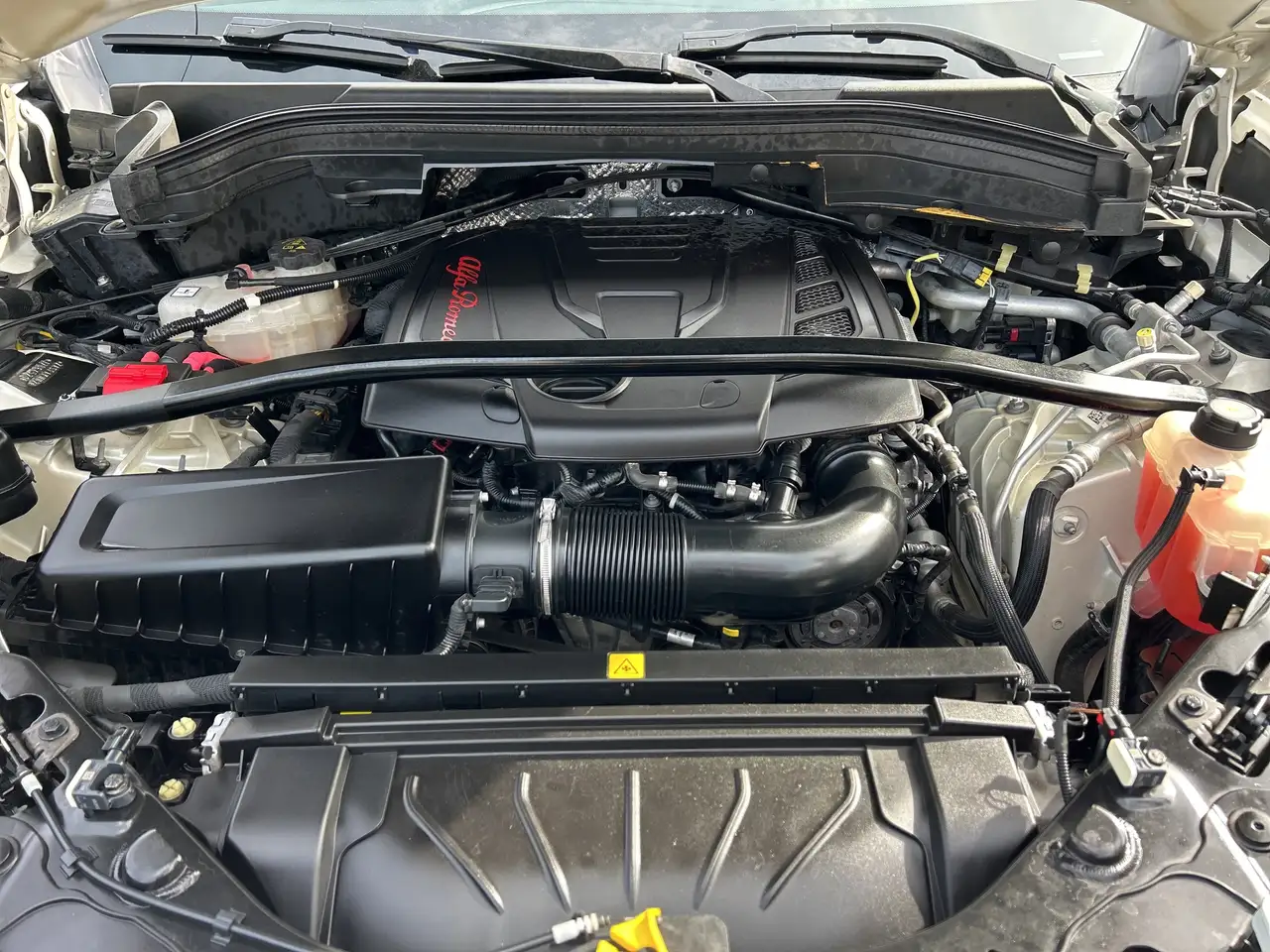 Alfa Romeo Stelvio снимка Alfa Romeo Stelvio
