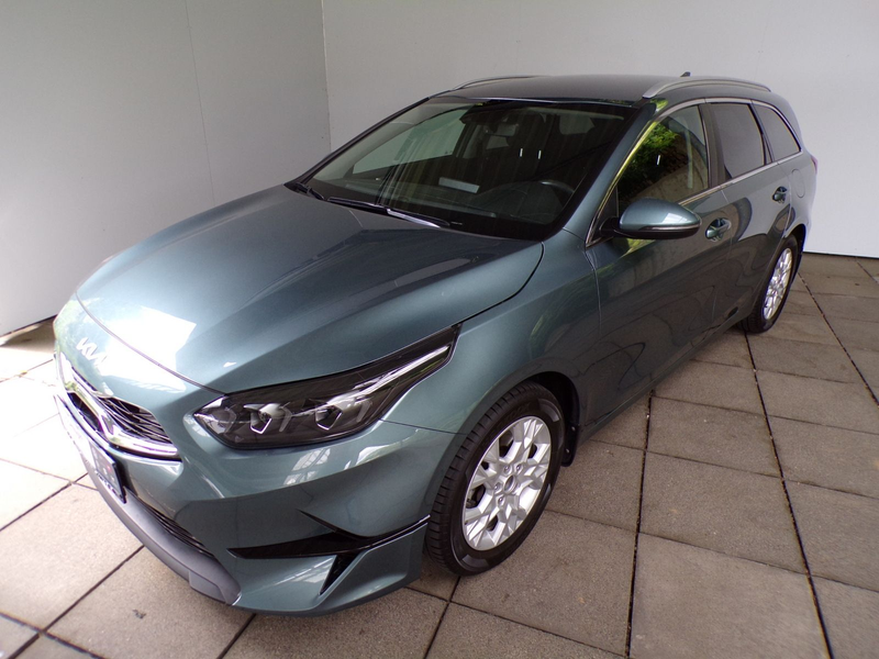 Kia Ceed / cee'd CEED 1.5 T-GDI DCT SPORTSWAGON / AHK+TOTWINKEL — photo 3