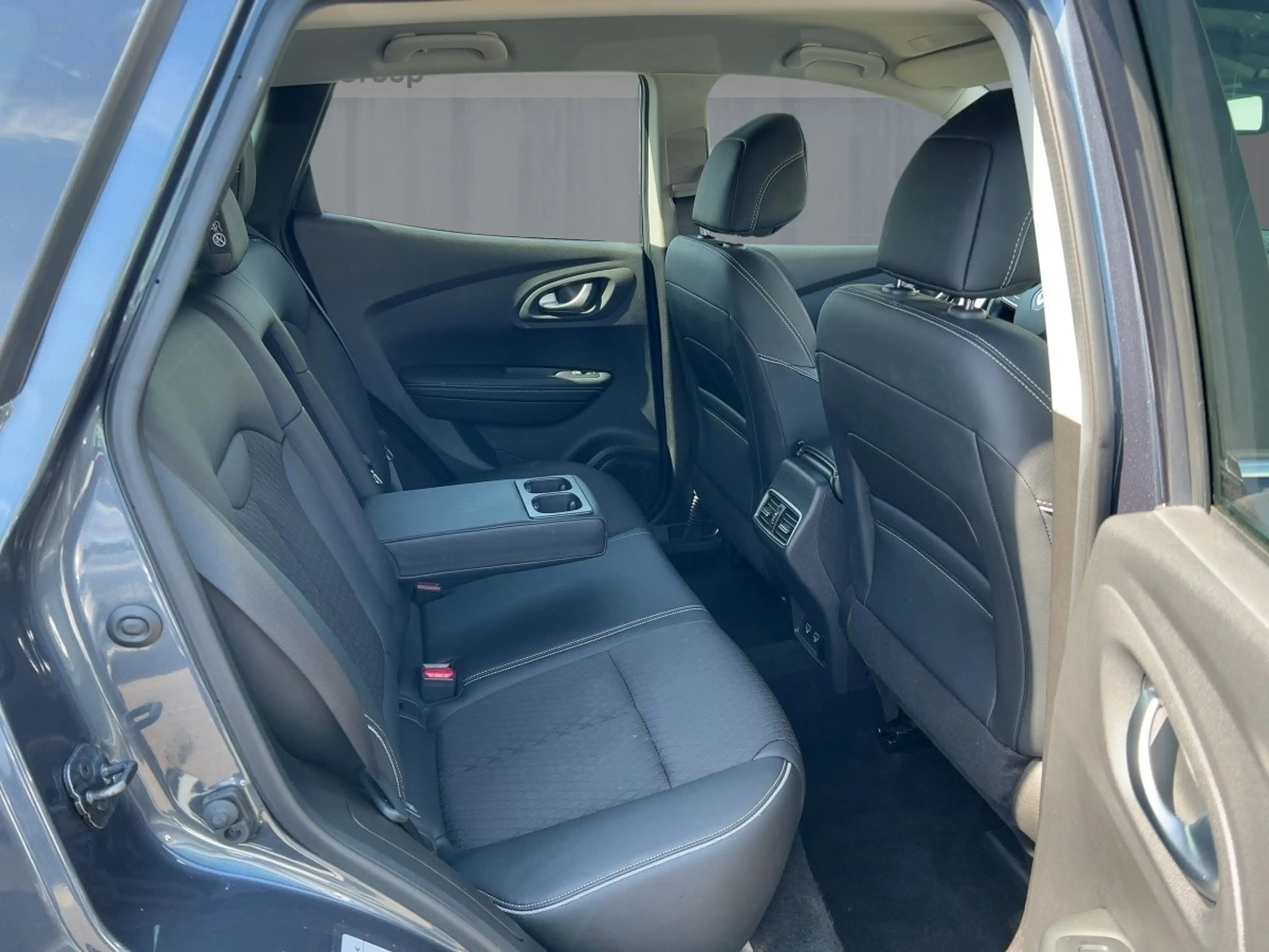 Renault Kadjar BOSE EDITION TCe 160 EDC SELBSTPARKEND — photo 9