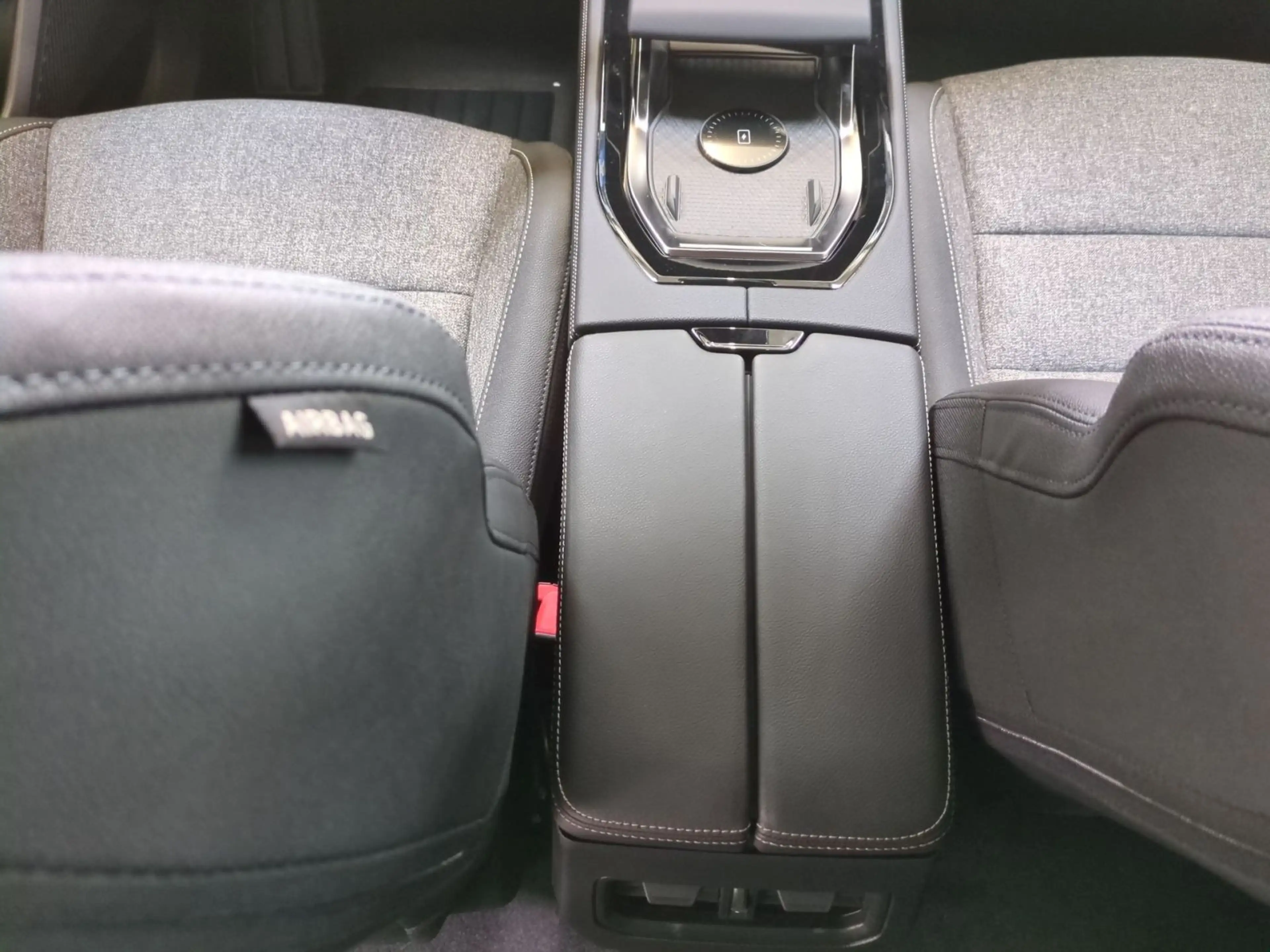 Renault Espace VI 1.2 E-TECH Hybrid 200 Techno 7-Sitzer — photo 15
