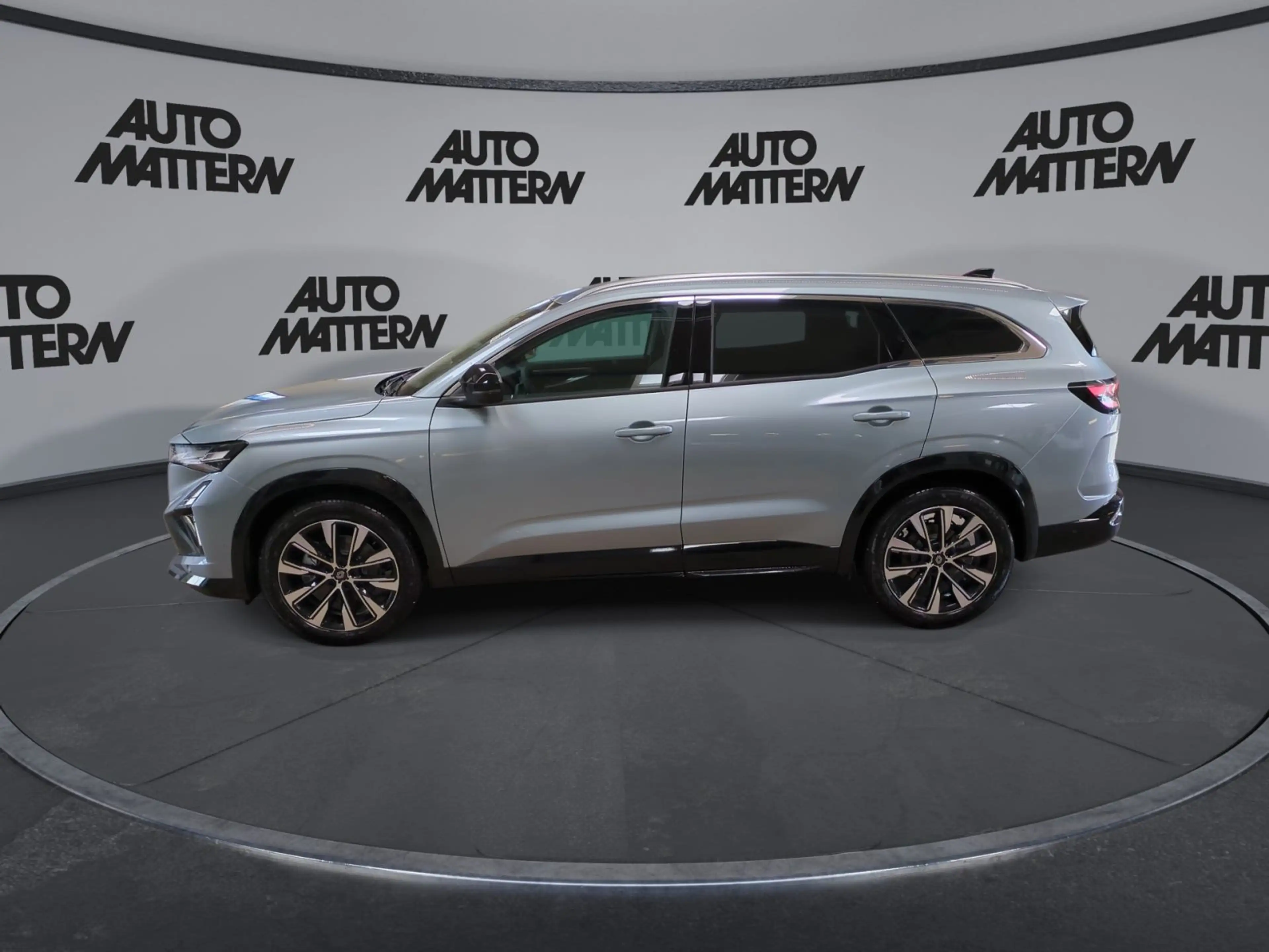 Renault Espace VI 1.2 E-TECH Hybrid 200 Techno 7-Sitzer — photo 5