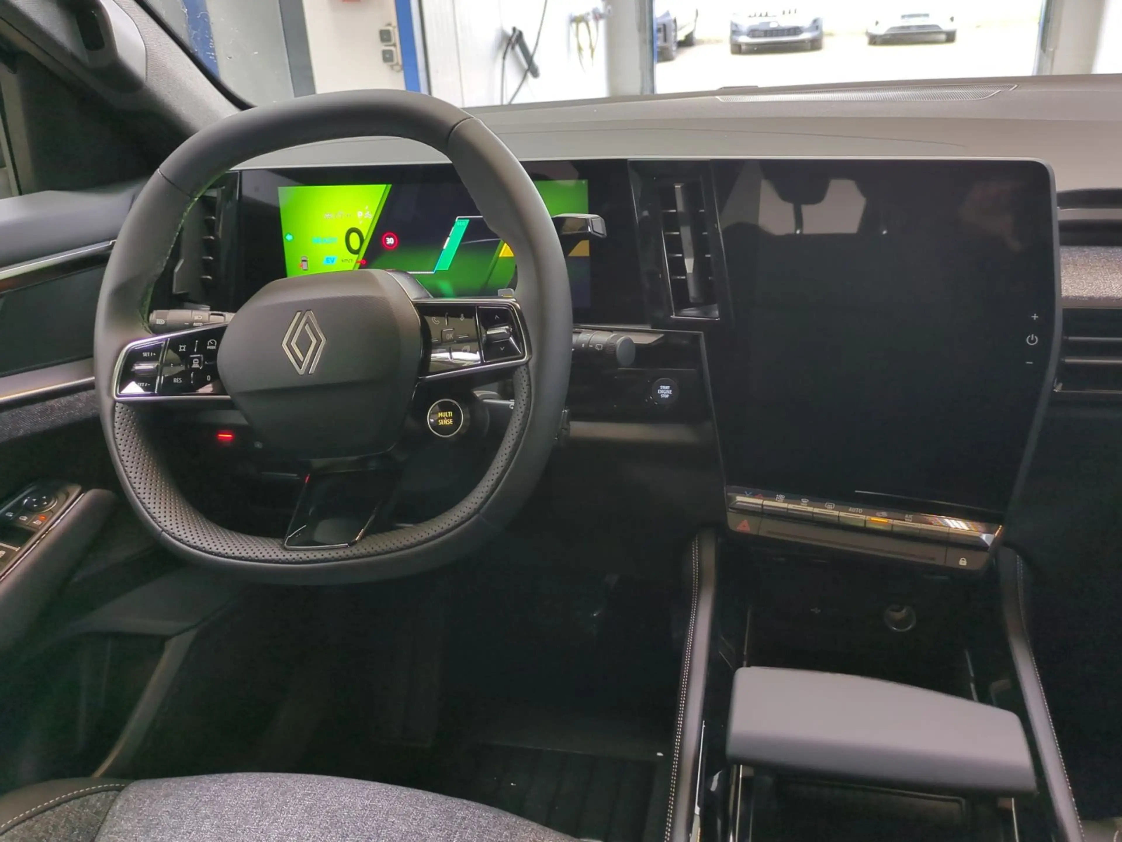 Renault Espace VI 1.2 E-TECH Hybrid 200 Techno 7-Sitzer — photo 14