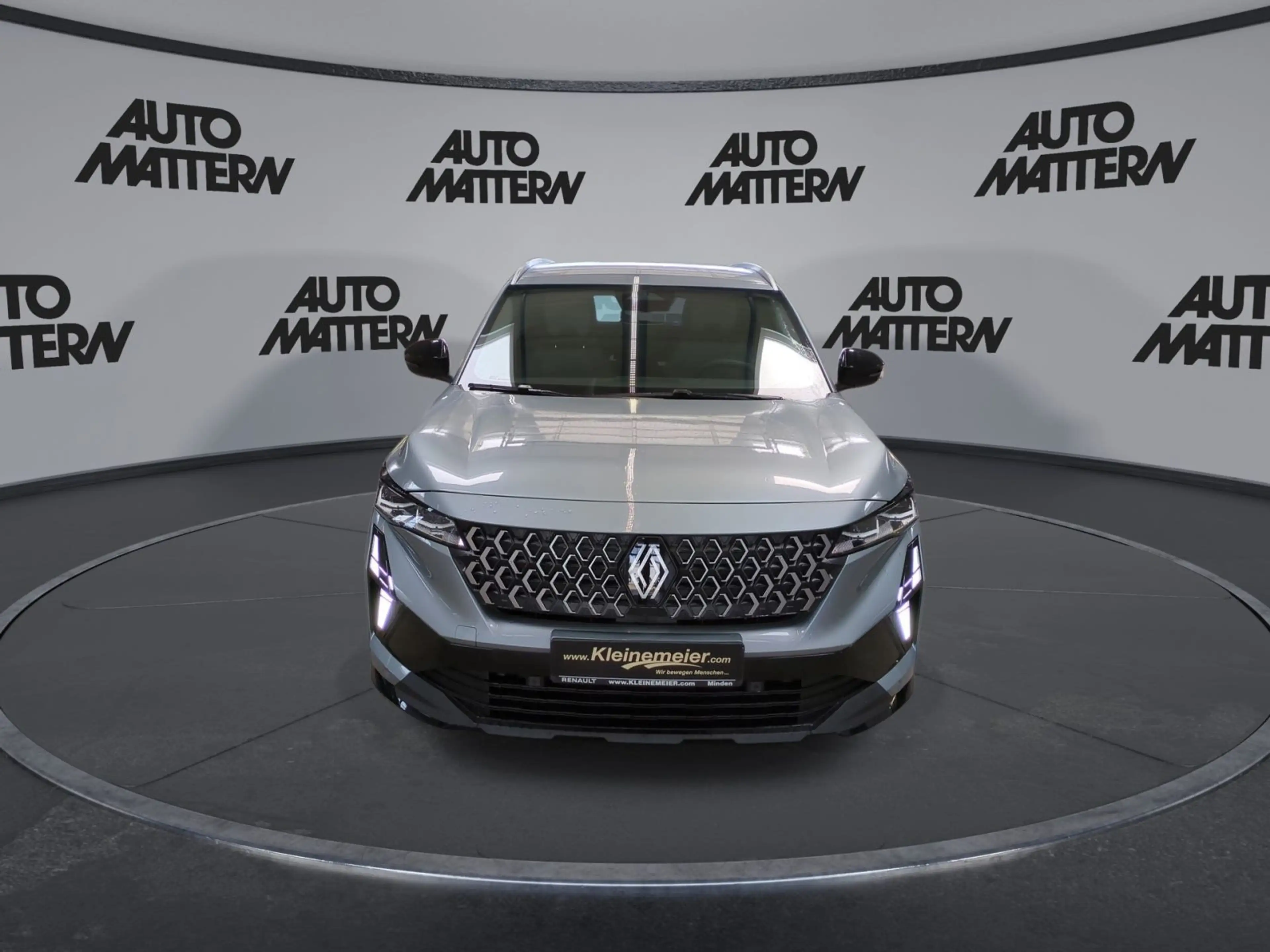 Renault Espace VI 1.2 E-TECH Hybrid 200 Techno 7-Sitzer — photo 3