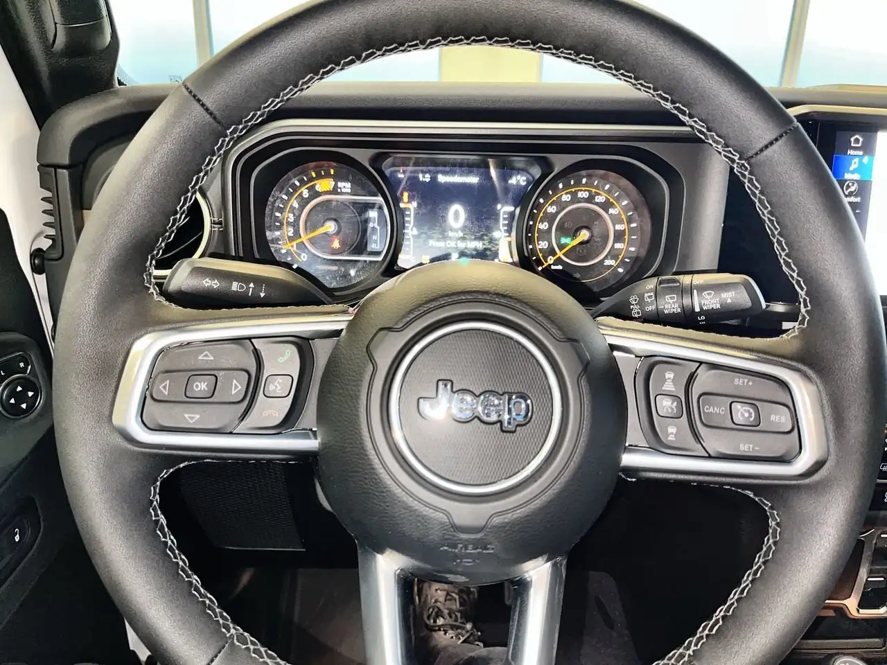 Jeep Wrangler снимка Jeep Wrangler