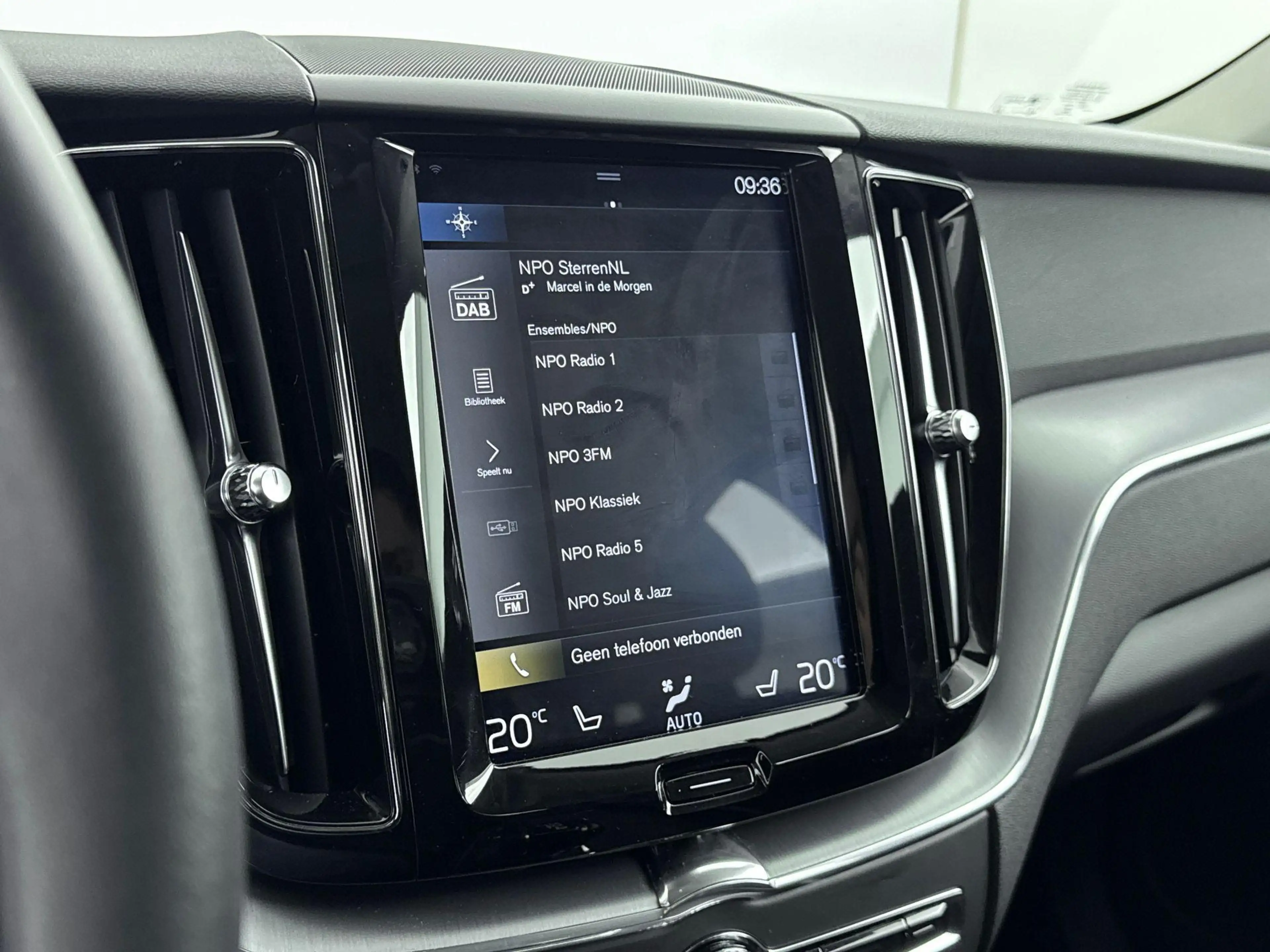 Volvo XC60 2.0 T5 MOMENTUM | SUMMERDEAL! | NAVI | CLIMA | CRU — photo 7
