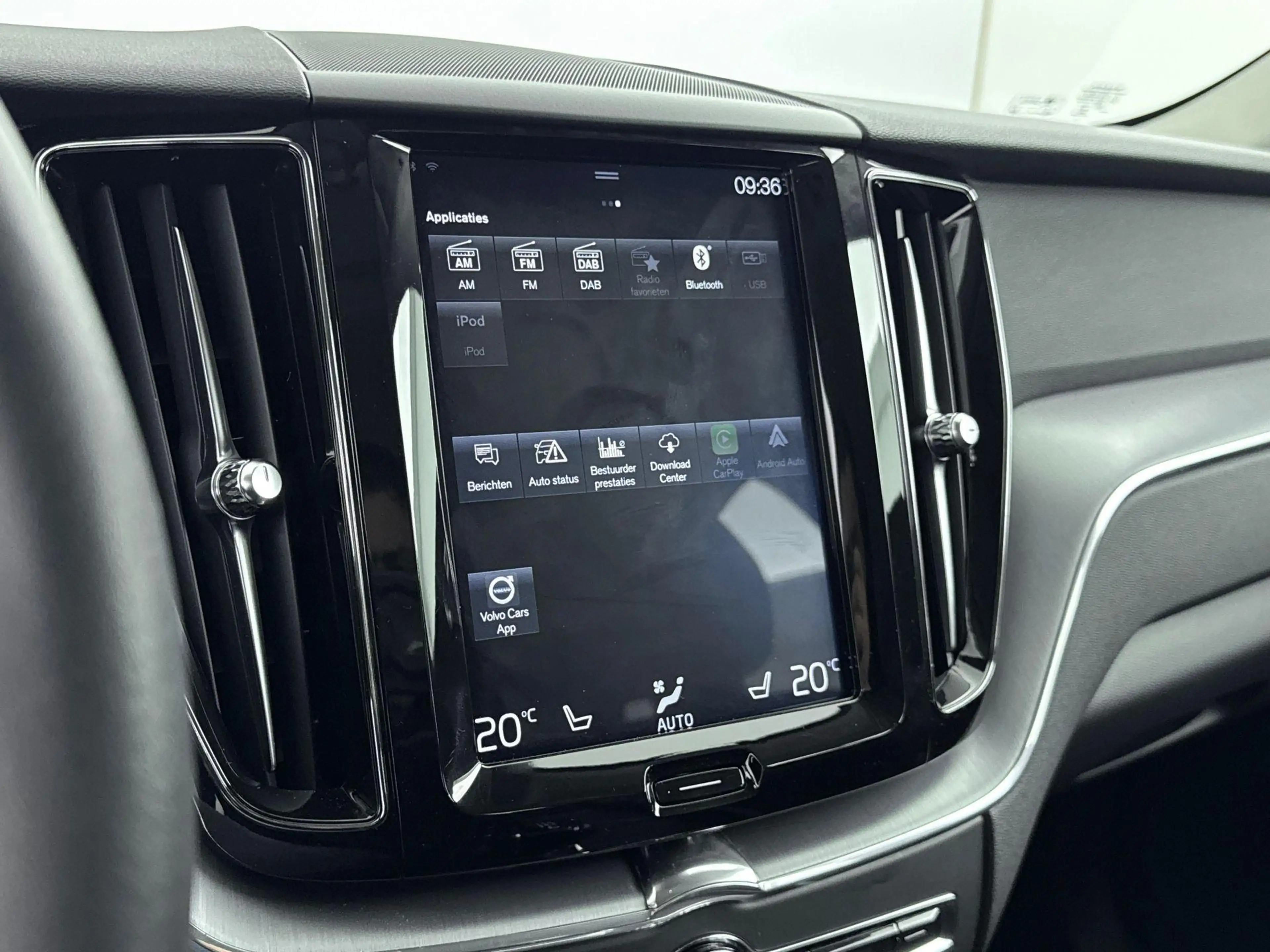 Volvo XC60 2.0 T5 MOMENTUM | SUMMERDEAL! | NAVI | CLIMA | CRU — photo 12