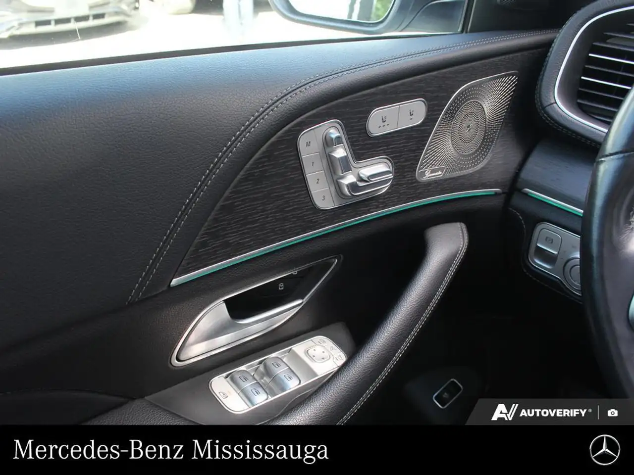 Mercedes-Benz GLE photo Mercedes-Benz GLE