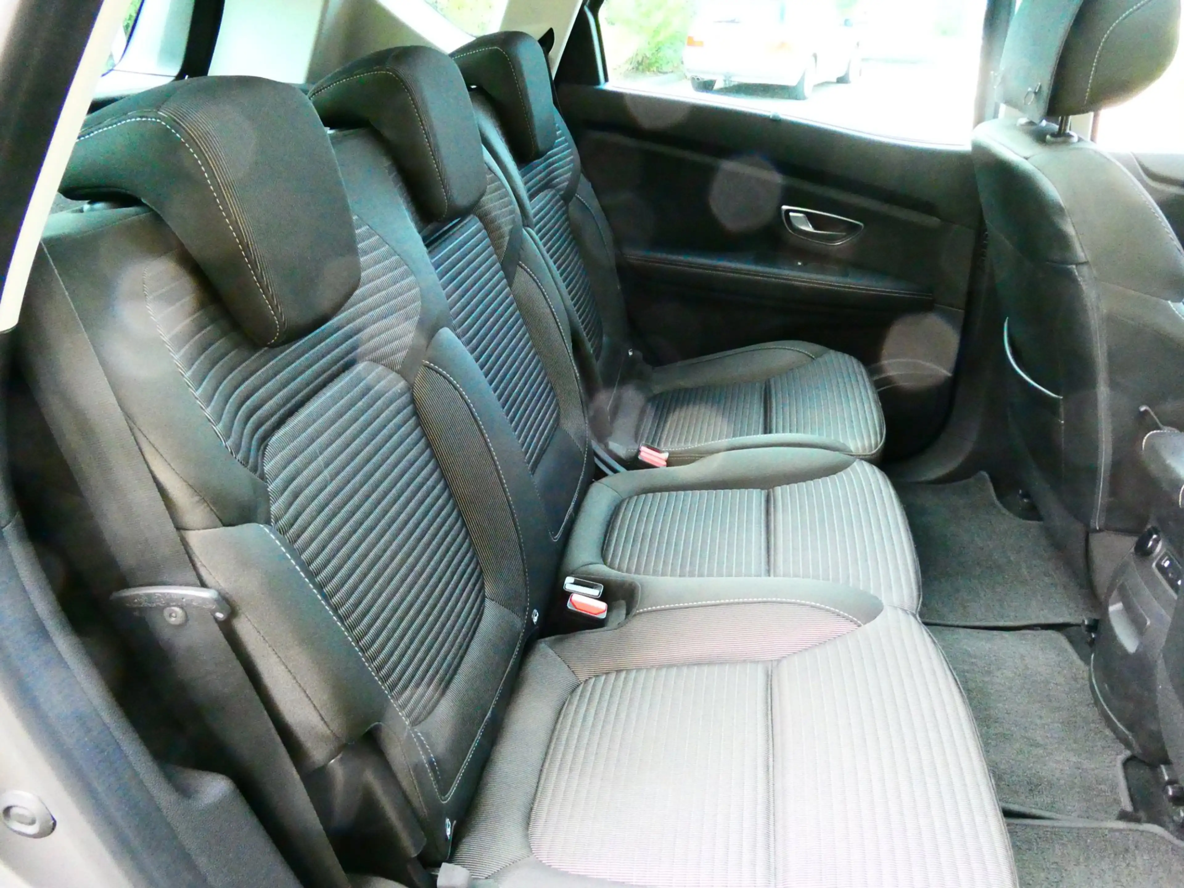 Renault Scenic 1.3 TCe 2e eig. 105.000 Clima Cruise Navi Trekhaak — photo 21