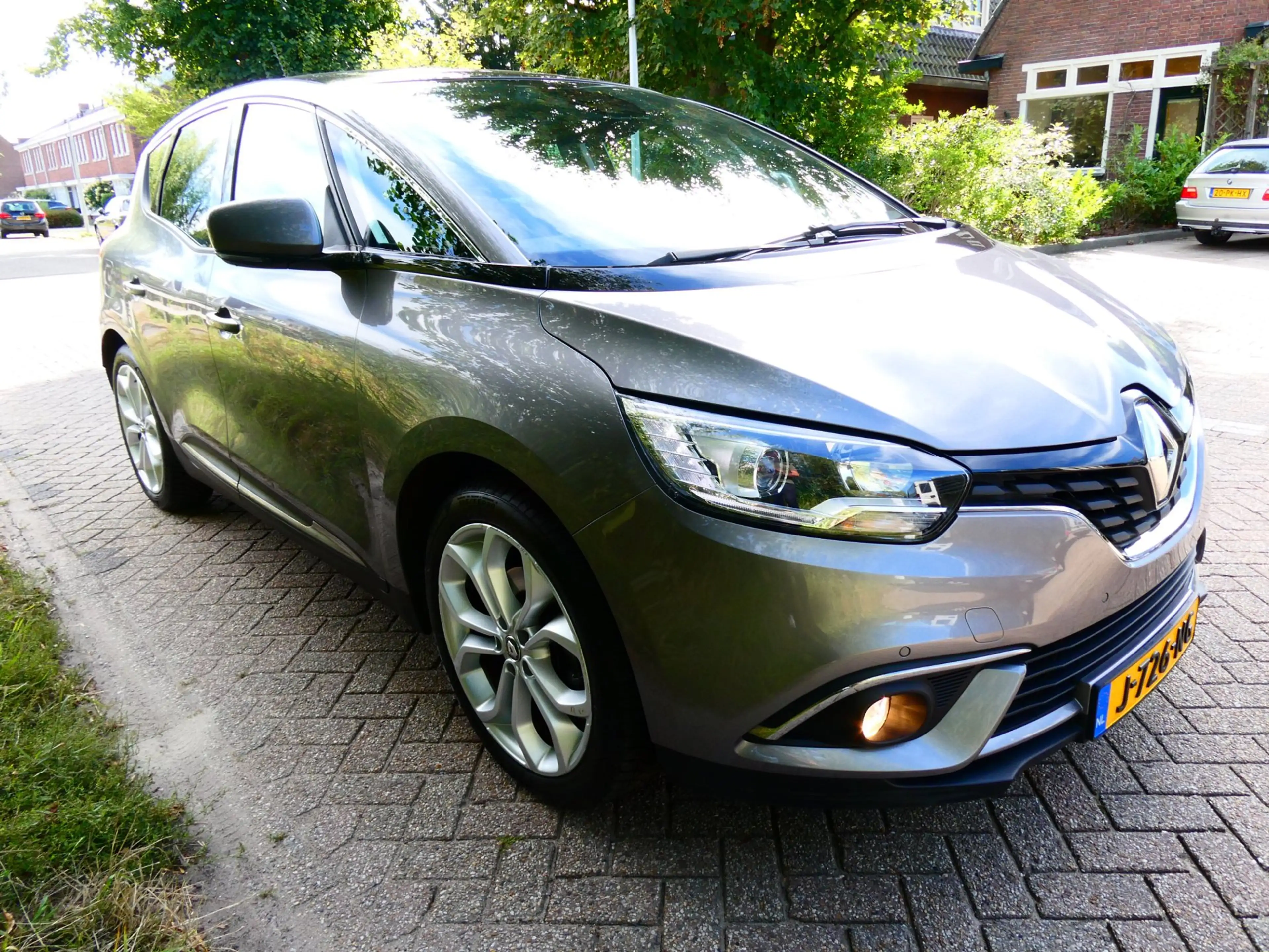 Renault Scenic 1.3 TCe 2e eig. 105.000 Clima Cruise Navi Trekhaak — photo 9