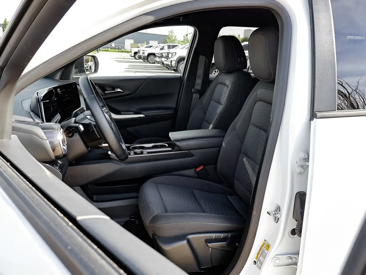 Chevrolet Equinox снимка Chevrolet Equinox