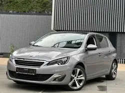 Peugeot 308 AUTOMATIQUE / ESSENCE / PANORAMIQUE