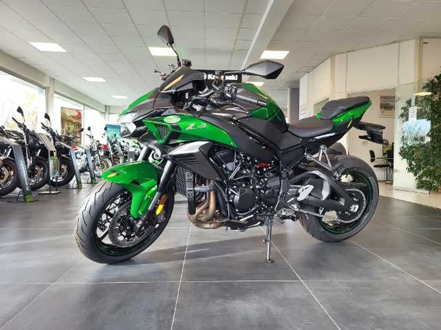 Kawasaki Z H2 Z H2 Зелений - 1