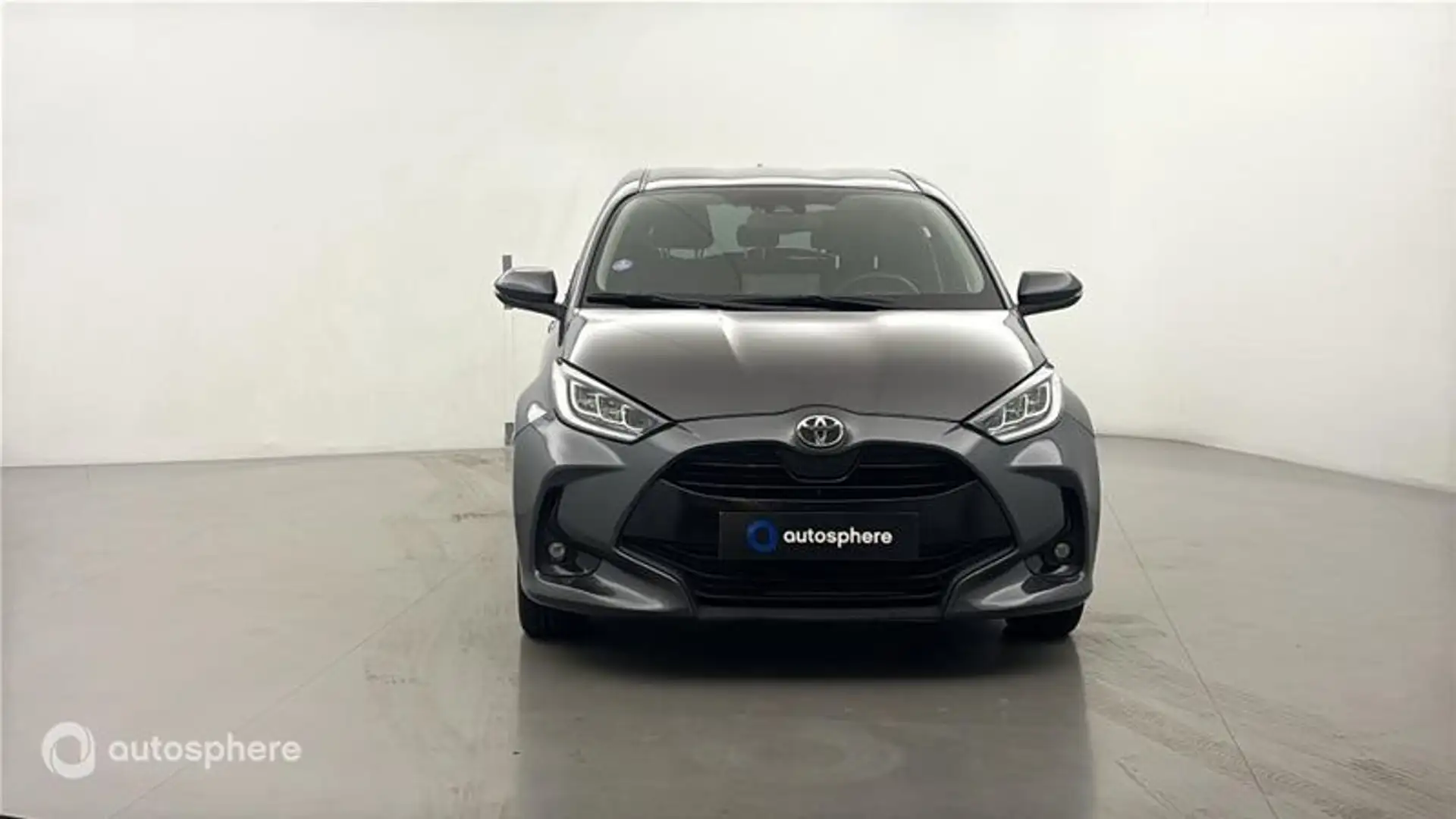 Toyota Yaris 120 VVT-i Design 5p MY22 - 2